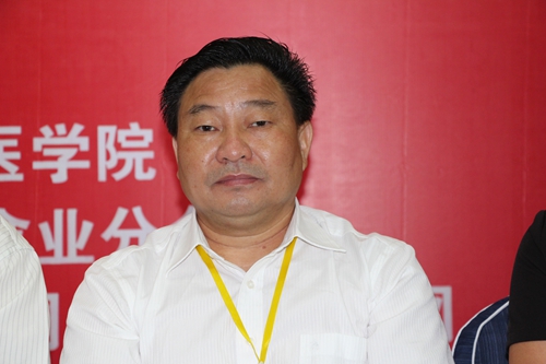 广西玉林畜牧水产协会林福鹏先生出席开幕式