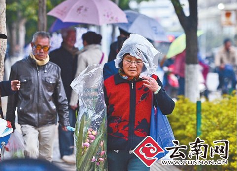 西南强雨雪今减弱 东北降雪频繁