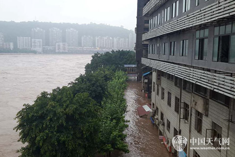 江苏安徽河南降雨强 江南华南高温肆虐