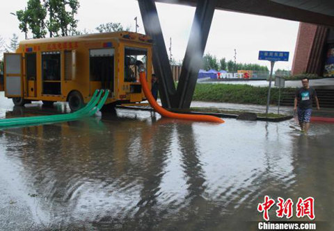 苏皖川陕雨势减弱 强降雨转攻江南等地