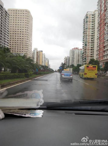 广西海南部分地区强降雨 中东部昼夜温差加剧
