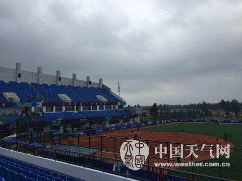 北方大部降雨降温 “巨爵”影响东南沿海